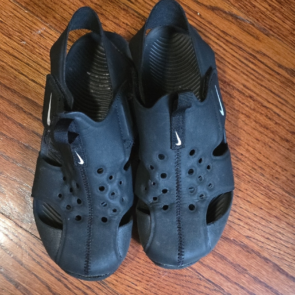 Nike Black Sandals Comfortable Flip Flops